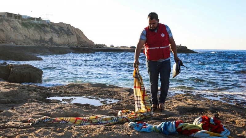 Iranpress: ادامه تراژدی مرگ آوارگان در دریای مدیترانه 