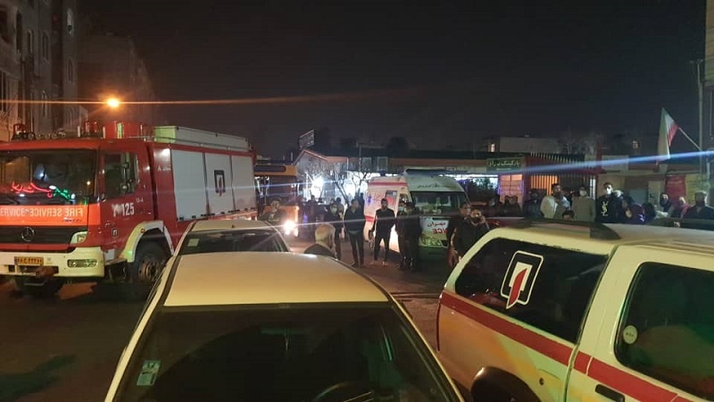 Iranpress: وقوع آتش سوزی در برج مسکونی آناهیتا بلوار تعاون 