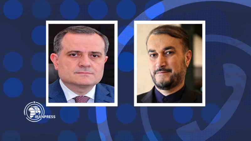 Iranpress: گفت‎وگوی امیرعبداللهیان با وزیر خارجه جمهوری آذربایجان درباره حادثه در سفارت باکو
