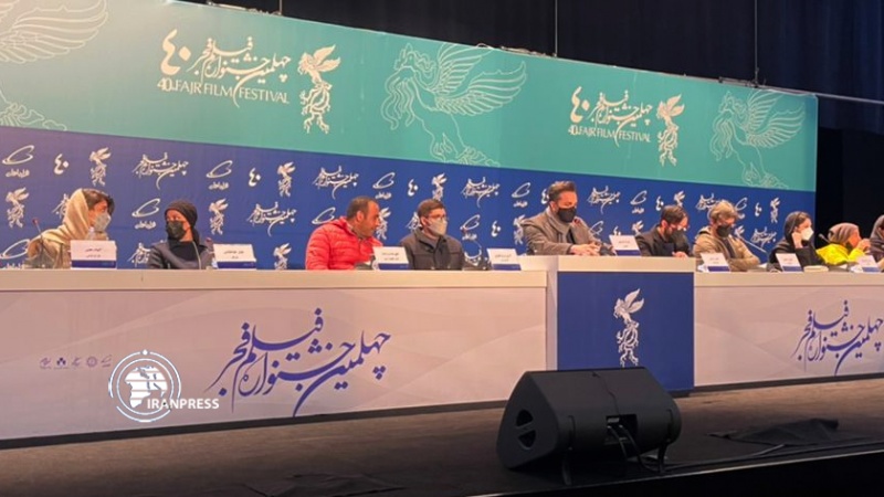 Iranpress: اکران و نشست خبری فیلم «بی رویا» در هشتمین روز جشنواره فیلم فجر
