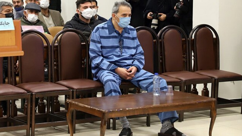Iranpress:  شارمهد؛ از سرکردگی تندر تا اعتراف در دادگاه