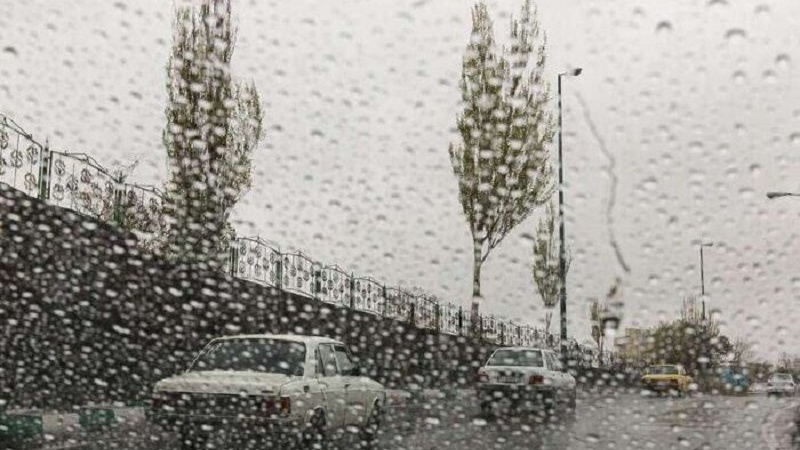 Iranpress: پیش‌بینی بارش برف و باران در بیشتر مناطق کشور