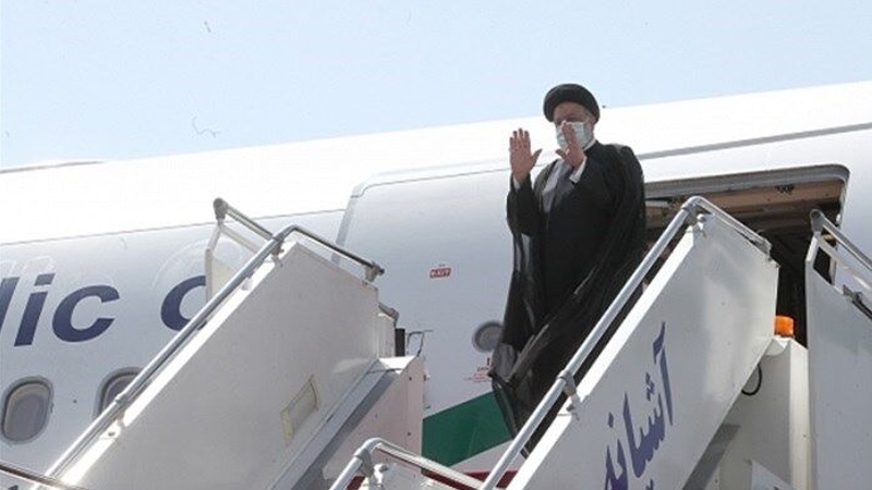 Iranpress: رئیسی دوحه را به مقصد تهران ترک کرد