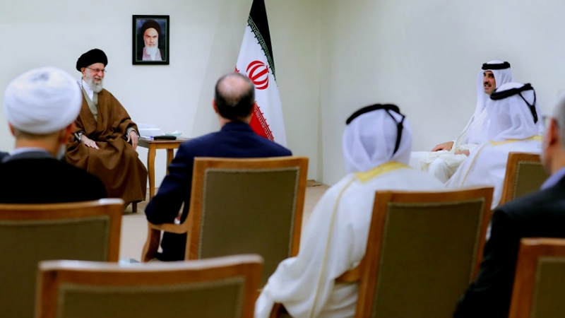 Iranpress: دیدار امیر قطر و هیئت همراه با رهبر انقلاب/ اداره منطقه به دخالت دیگران احتیاج ندارد