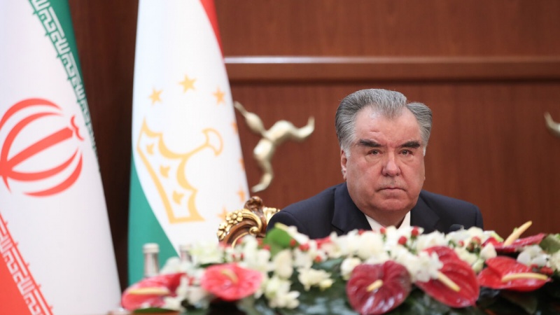 Iranpress: سفر رئیس جمهوری تاجیکستان به ایران؛ افق های جدید در روابط دو کشور 