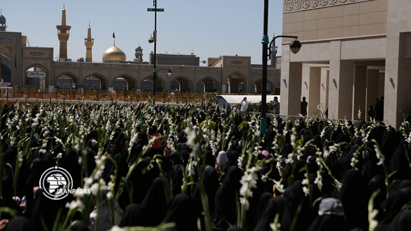 Iranpress: جشن میلاد حضرت معصومه (س) و روز دختر در مشهد 