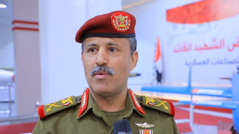 Iranpress: وزیر دفاع یمن: برای مقابله با همه چالش‌ها آماده هستیم