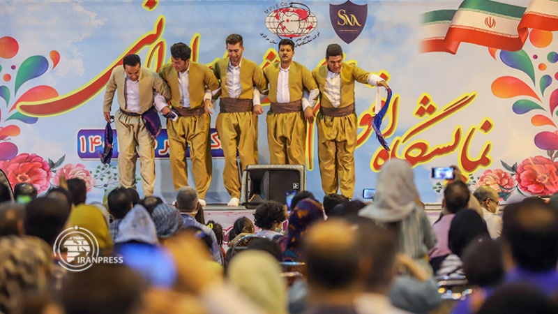 Iranpress:  نمایشگاه اقوام و عشایر؛ زیبایی تمدن و تنوع فرهنگی ایران 