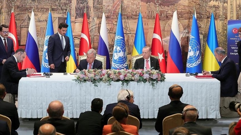Iranpress: امضای توافقنامه صادرات غلات از اوکراین، آغازی برای حل بحران غذایی در جهان