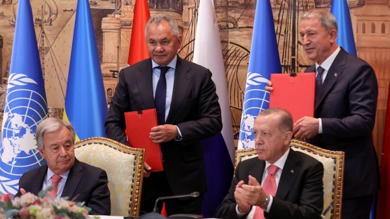 Iranpress: امضای توافقنامه «صادرات غلات» توسط روسیه، اوکراین، ترکیه و سازمان ملل 