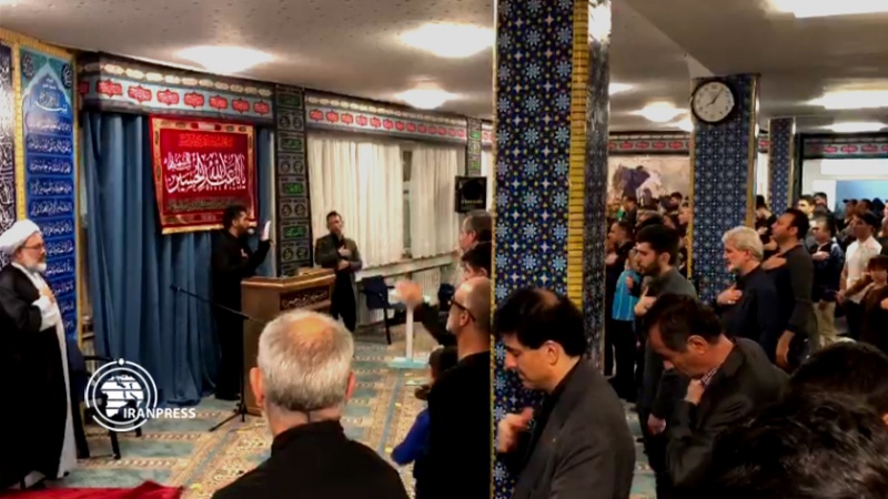 Iranpress:  عزاداری شام اربعین در مرکز اسلامی برلین