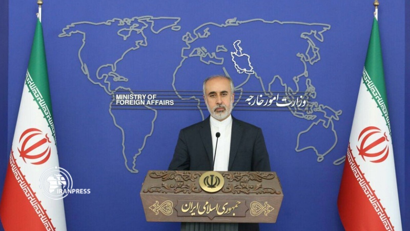 Iranpress: کنعانی: ایران هیچ تغییری را در مرز‌های جمهوري آذربایجان و ارمنستان نمی‌پذیرد