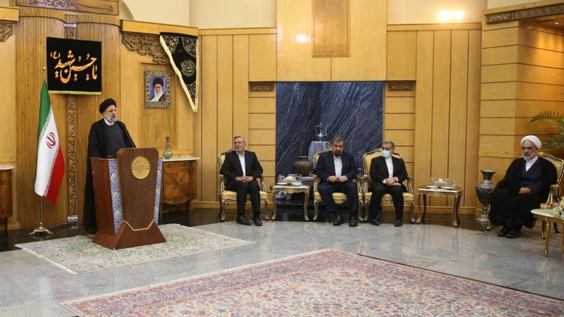 Iranpress: رئیسی: حضور در مجمع عمومی سازمان ملل فرصتی برای بیان دیدگاه‌های جمهوری اسلامی است
