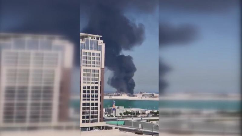 Iranpress: آتش‌سوزی در نزدیکی اسکان هواداران جام‌جهانی قطر