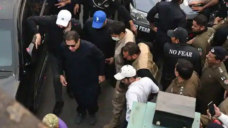 Iranpress: سوء قصد به جان نخست وزیر پیشین پاکستان