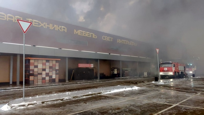 Iranpress: وقوع آتش‌سوزی در یک مرکز خرید دیگر در شهر مسکو