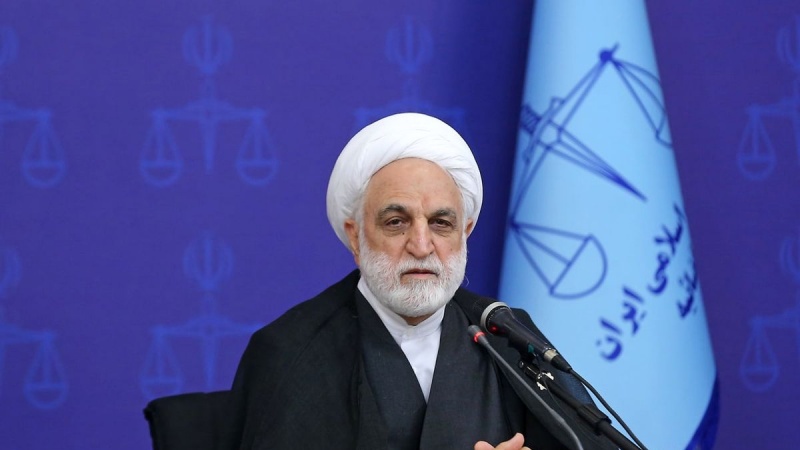 Iranpress: 15 دستور مهم رئیس عدلیه خطاب به رؤسای کل دادگستری‌ها و دادستان‌های سراسر کشور