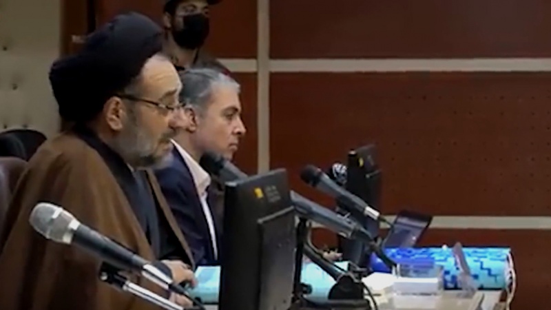 Iranpress: احکام ۱۴ متهم پرونده شهادت شهید عجمیان صادر شد