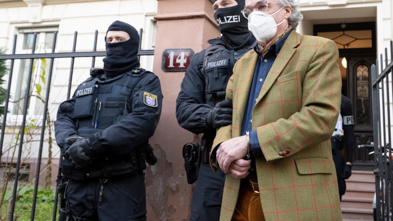 Iranpress:  بازداشت اعضای دیگر گروه شهروندان رایش در آلمان