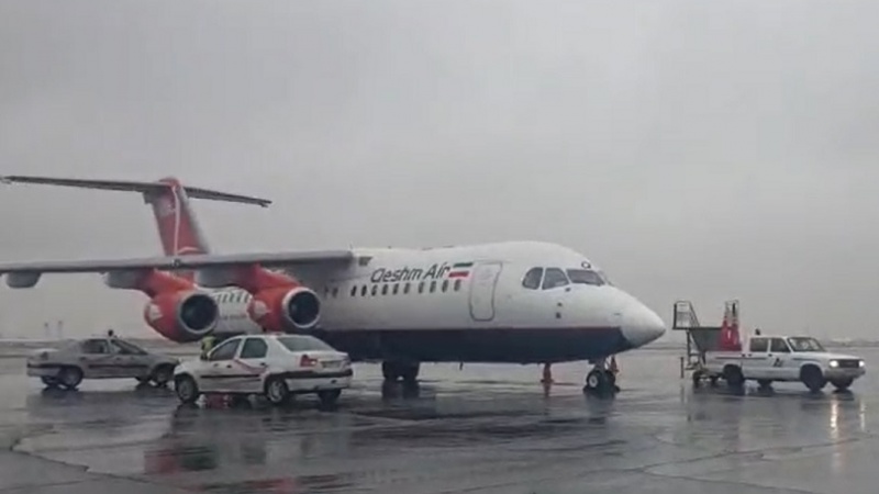 Iranpress: تاخیر یا لغو تعدادی از پروازهای مهرآباد به دلیل شرایط نامناسب جوی