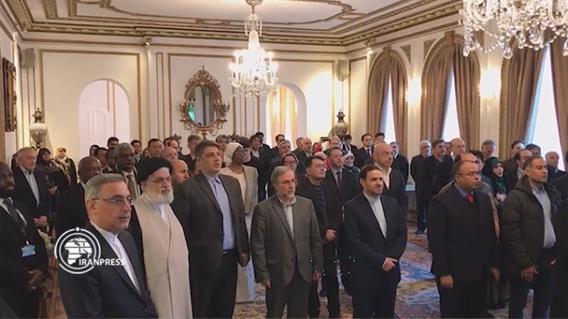 Iranpress: جشن انقلاب اسلامی در لندن با حضور دیپلمات‌ها 
