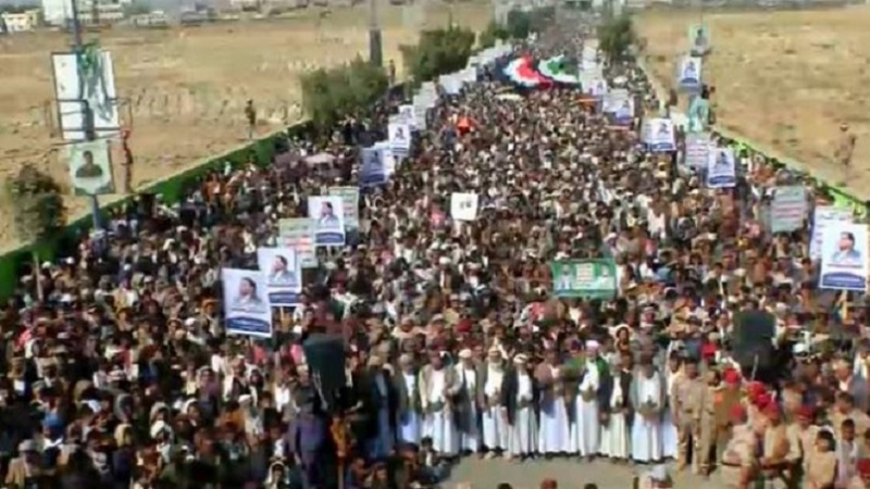 Iranpress: راهپیمایی مردم یمن در اعلام همبستگی با مردم فلسطین و هشدار به متجاوزان