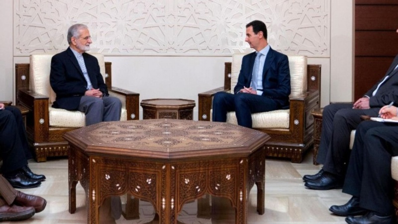 Iranpress: دیدار و رایزنی «کمال خرازی» با «بشار اسد»