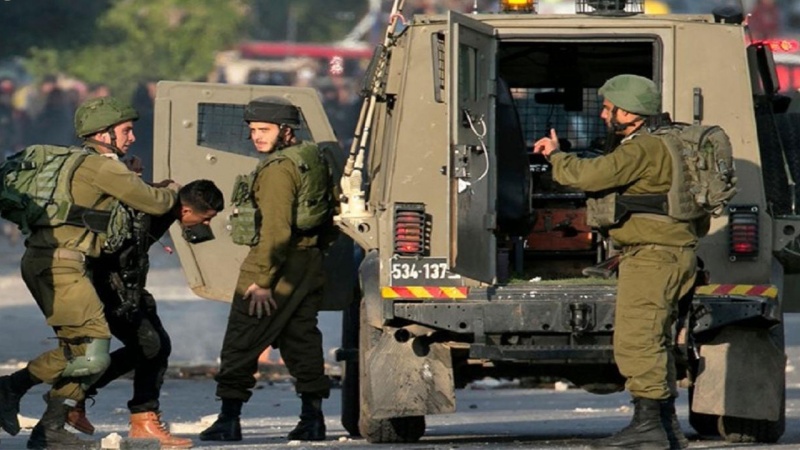Iranpress: حمله نظامیان صهیونیست به قدس اشغالی و بازداشت فلسطینی ها