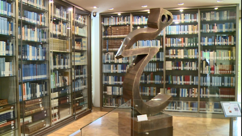 ایران پرس:  کتابخانه‌ کاخ نیاوران از دریچه دوربین ایران پرس