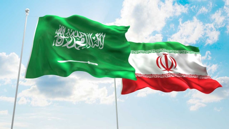 Iranpress: ملاقات رئیس هیأت اعزامی ایران با معاون وزیر خارجه عربستان برای بازگشایی سفارت