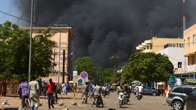 Iranpress: کشته شدن ۴۴ غیر نظامی در حملات تروریستی بورکینافاسو