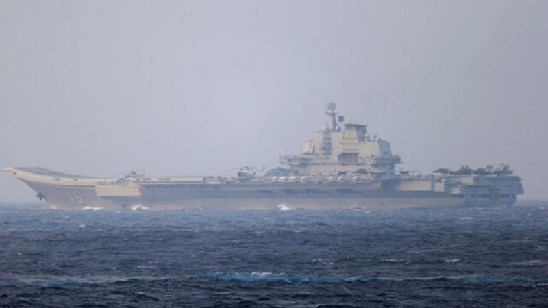 Iranpress: ناو هواپیمابر چین وارد آب‌های اطراف جزیره تایوان شد