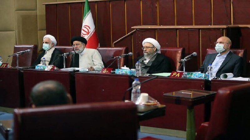Iranpress: جلسه مشترک شورای هماهنگی مجلس و اعضای مجمع تشخیص مصلحت نظام