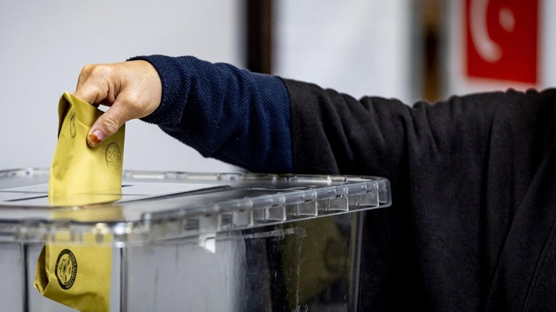 Iranpress: مشارکت 88.48 درصدی مردم ترکیه در انتخابات ریاست جمهوری