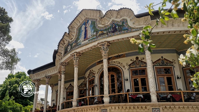 Iranpress: عمارت شاپوری، تلاقی زیبای طبیعت و معماری