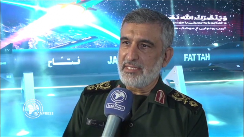 Iranpress: سردار حاجی زاده: سلاح‌های ما هدف‌محور است و تسلیحات دشمن را ناکارآمد می‌کند