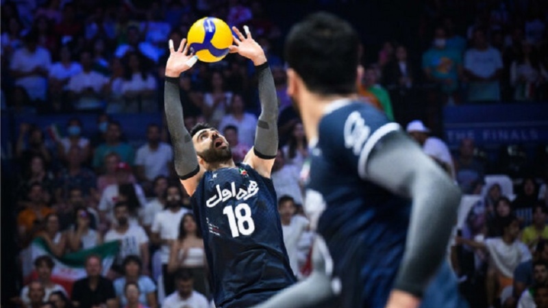 Iranpress: شکست والیبال ایران از ژاپن در گام نخست لیگ ملت‌ها