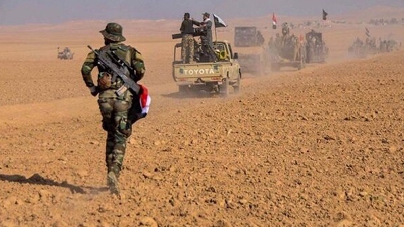 Iranpress: انهدام یک شبکه از بقایای داعش در غرب عراق