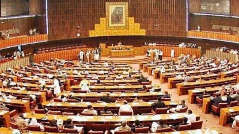 Iranpress: انحلال پارلمان پاکستان 