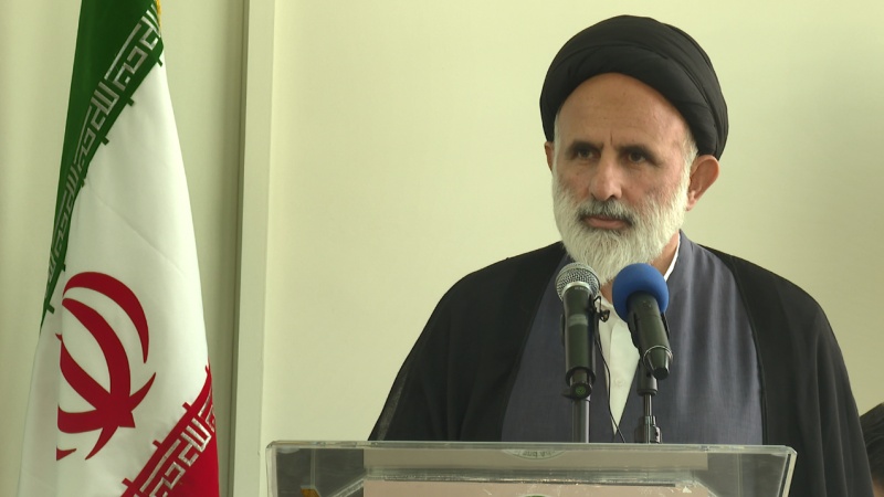 Iranpress: حجت الاسلام حسینی: لیبرالیسم از حقوق بشر حرف می زند ولی همه گزاف است 